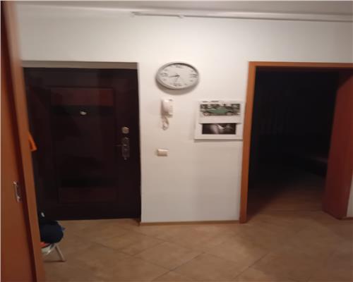 Apartament 3 camere cu balcon Calea Dumbravii  62 mp utili