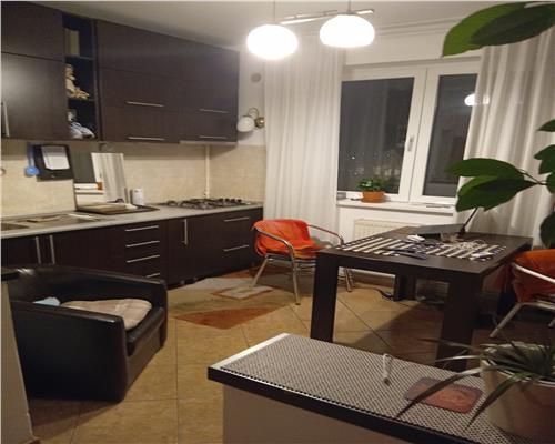 Apartament 3 camere cu balcon Calea Dumbravii  62 mp utili