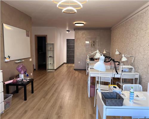 Spatiu birouri 3 camere curte 100 mp si 2 parcari Turnisor