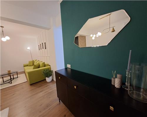 Apartament de LUX 2 camere cu loc parcare zona Doamna Stanca