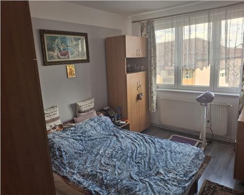 Apartament 2 camere cu balcon Mihai Viteazu