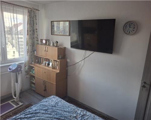 Apartament 2 camere cu balcon Mihai Viteazu