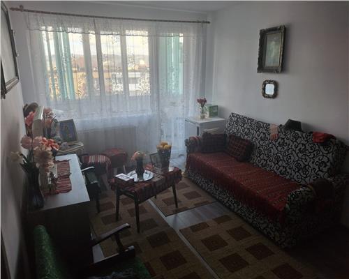 Apartament 2 camere cu balcon Mihai Viteazu
