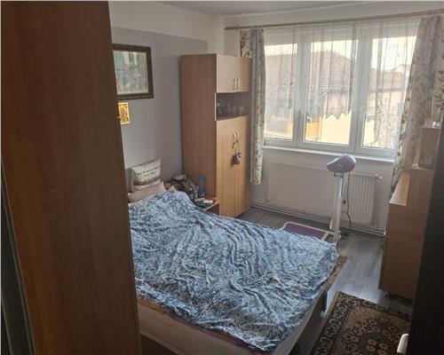 Apartament 2 camere cu balcon Mihai Viteazu