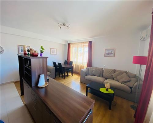 Apartament 3 camere balcon si garaj Parcul Sub Arini