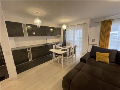 Apartament modern cu 3 camere terasa si 2 parcari in zona Centrala