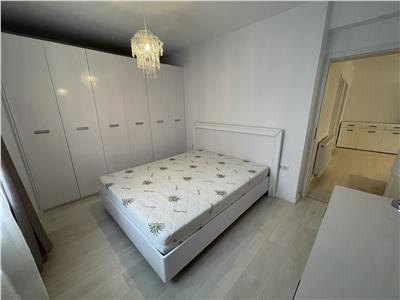 Apartament modern cu 3 camere terasa si 2 parcari in zona Centrala