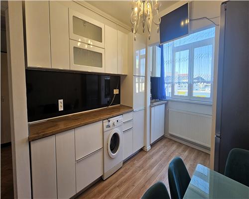 Apartament 2 camere decomandat 50mp zona Vasile Aaron