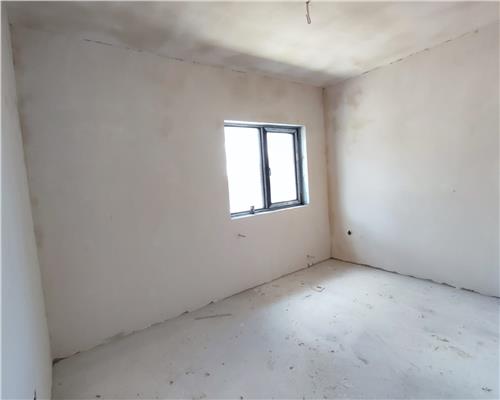 Casa intabulata cu 4 camere 2 bai in zona Calea Cisnadiei
