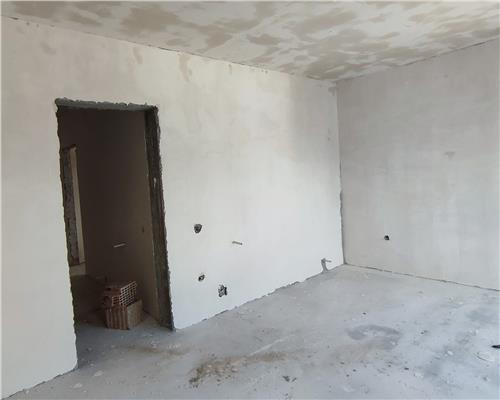 Casa intabulata cu 4 camere 2 bai in zona Calea Cisnadiei