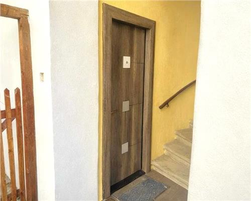 Apartament 3 camere 80 mp pe Bd Nicolae Balcescu