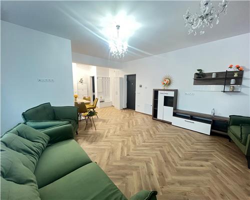 Apartament NOU 3 camere 2 bai terasa si parcare zona Mall