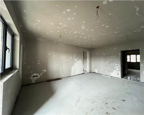 Spatiu comercial intabulat cu vitrina 60 mpu cu 2 camere Rahovei