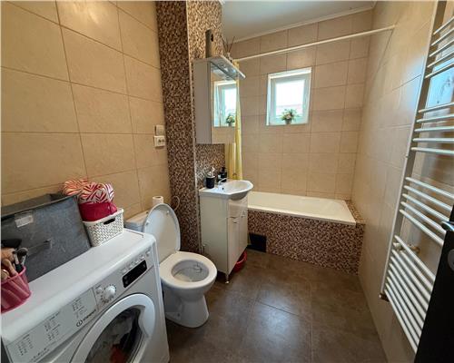 Apartament 2 camere cu 48 mp gradina si parcare pe Calea Cisnadiei