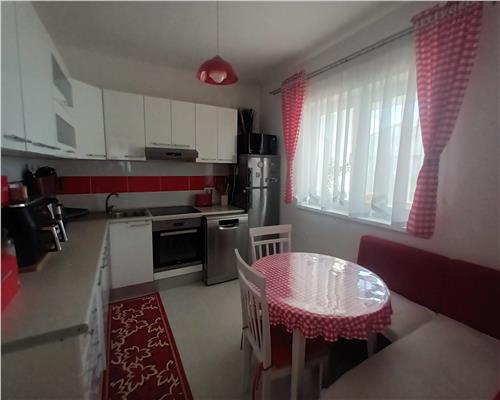 Casa Cristian 150 mp utili teren 460 mp cu panouri solare