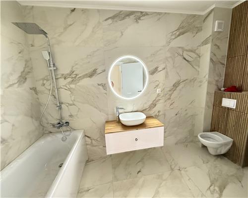 Apartament nou cu 3 camere balcon si parcare zona Rahovei