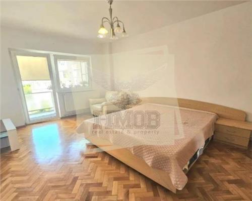 Apartament modern cu 4 camere loggie balcon si pivnita in zona Ciresica