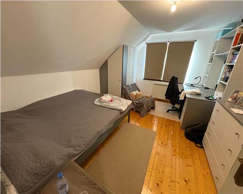 Casa individuala moderna 5 camere si curte 450 mp pe Calea Poplacii