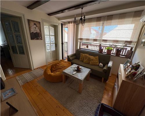 Casa individuala moderna 5 camere si curte 450 mp pe Calea Poplacii