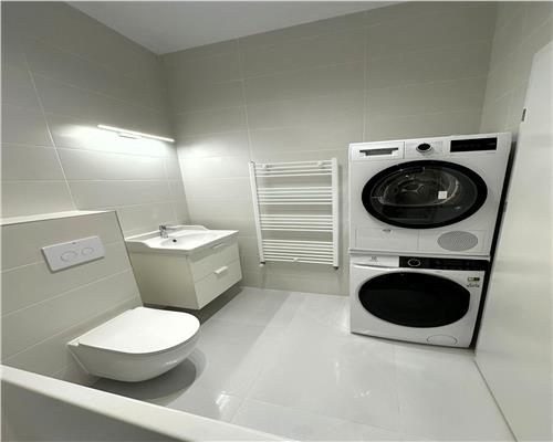 Apartament 2 camere decomandat Prima Inchiriere Calea Surii Mici