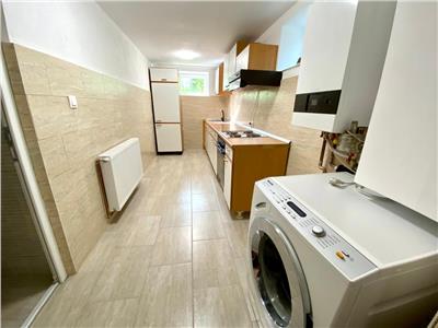 Apartament la vila 82 mp utili 2 camere 2 bai in Parcul Sub Arini