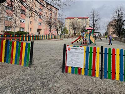 Apartament renovat cu 2 camere si balcon inchis pe Str Goraslau