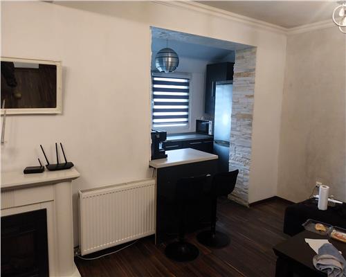 Apartament 3 camere decomandat 58mp in Cartierul Alma