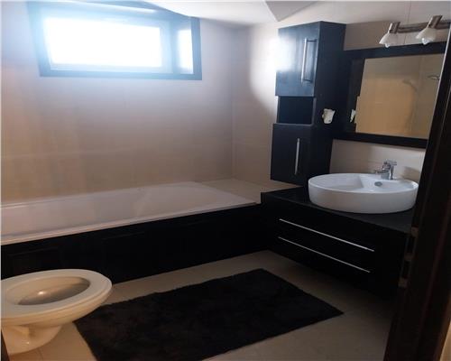 Apartament 3 camere decomandat 58mp in Cartierul Alma