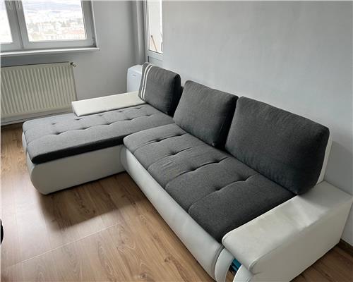 Apartament cu 3 camere decomandat si balcon in Vasile Aaron