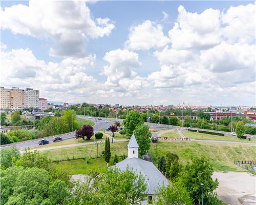 Apartament modern 3 camere dressing si 88 mp utili zona Stefan Cel Mare