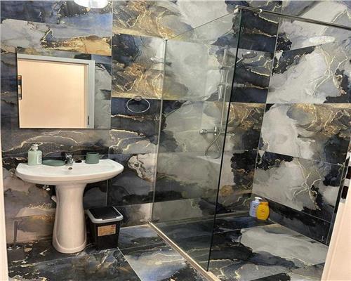 Apartament de lux 3 camere 2 bai parcare si terasa in Cartier Balanta