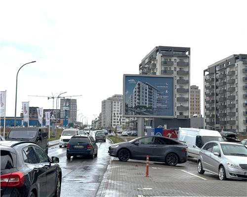 Spatiu comercial 140 mpu 4 parcari pretabil afacere Sibiu