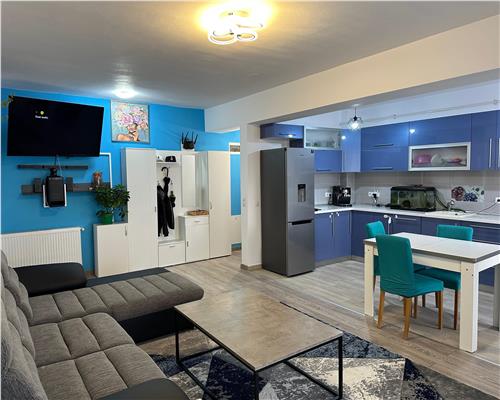 Apartament 3 camere balcon si loc parcare zona Doamna Stanca