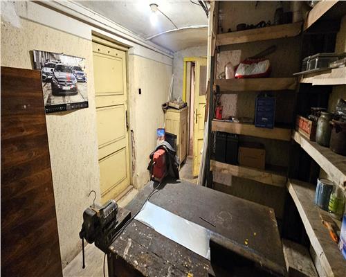 Casa individuala S+P 215mp cu pivnita teren 900mp zona