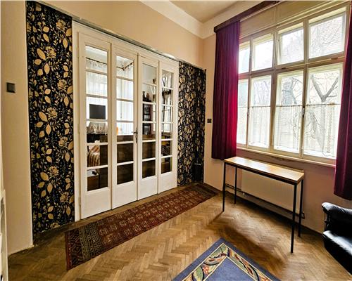 Casa individuala S+P 215mp cu pivnita teren 900mp zona