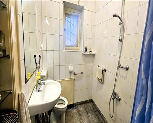 Casa individuala S+P 215mp cu pivnita teren 900mp zona