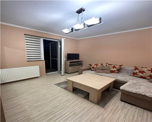 Garsoniera decomandata cu balcon in zona Turnisor