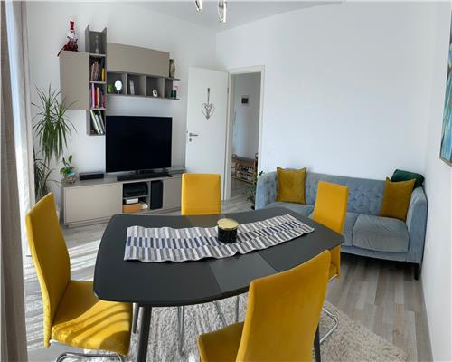 Apartament modern 2 camere etaj 2 cu balcon si pivnita in Avantgarden