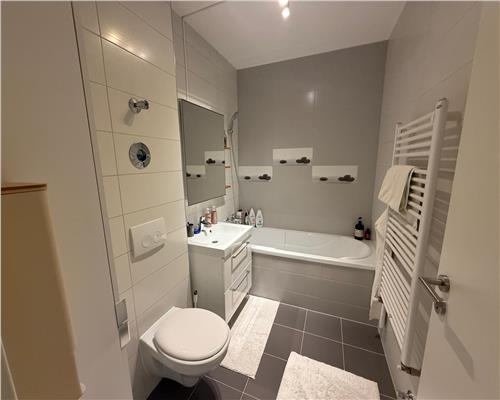 Apartament modern 2 camere etaj 2 cu balcon si pivnita in Avantgarden