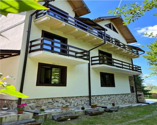 Casa de vacanta sau pensiune zona Porumbacu de Sus