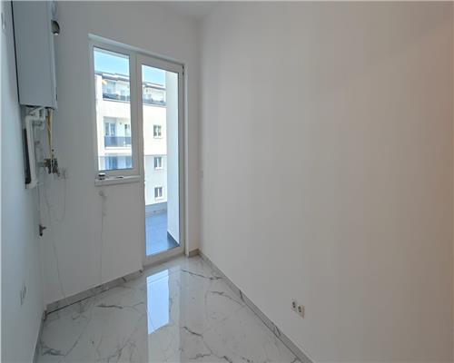 Apartament 3 camere cu balcon loc parcare zona Kogalniceanu