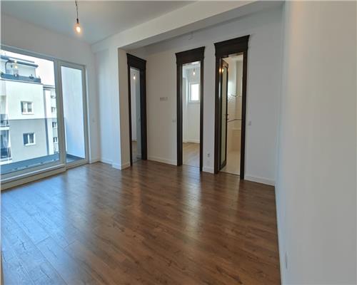 Apartament 3 camere cu balcon loc parcare zona Kogalniceanu