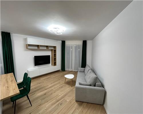 Apartament cu 3 camere si balcon in Cartierul Kogalniceanu