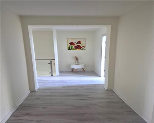 Casa cu 4 camere 2 bai si 396 mp teren in zona Calea Cisnadiei