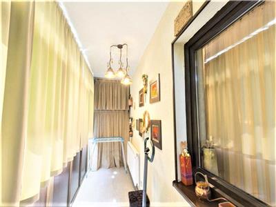 Apartament 110 mp utili 3 camere 2 bai balcon si garaj Mihai Viteazu