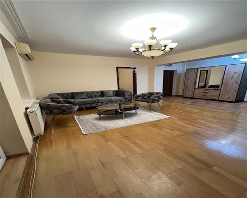 Apartament modern cu 3 camere 2 bai si balcon in Strand