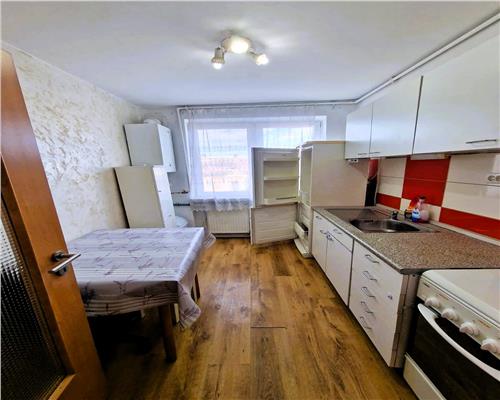 Apartament 2 camere decomandat 47mp langa magazinul Dumbrava