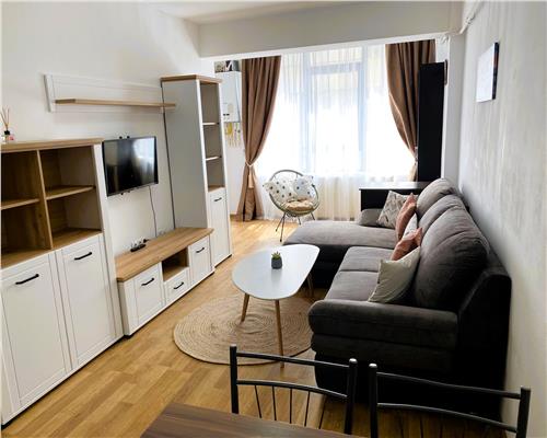 Apartament cochet 2 camere 40mp cu parcare zona Doamna Stanca