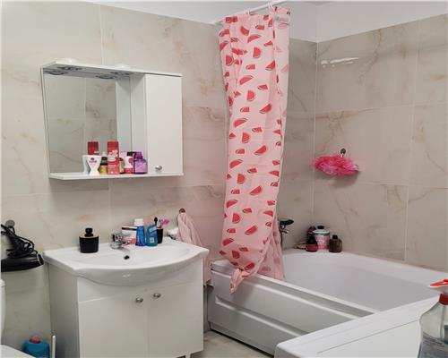 Apartament nou 2 camere decomandat balcon parcare la Kaufland