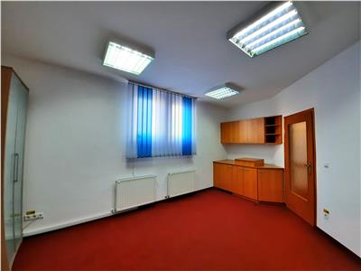 Spatiu birouri 65 mp utili cu 3 camere  pe Bulevardul Victoriei